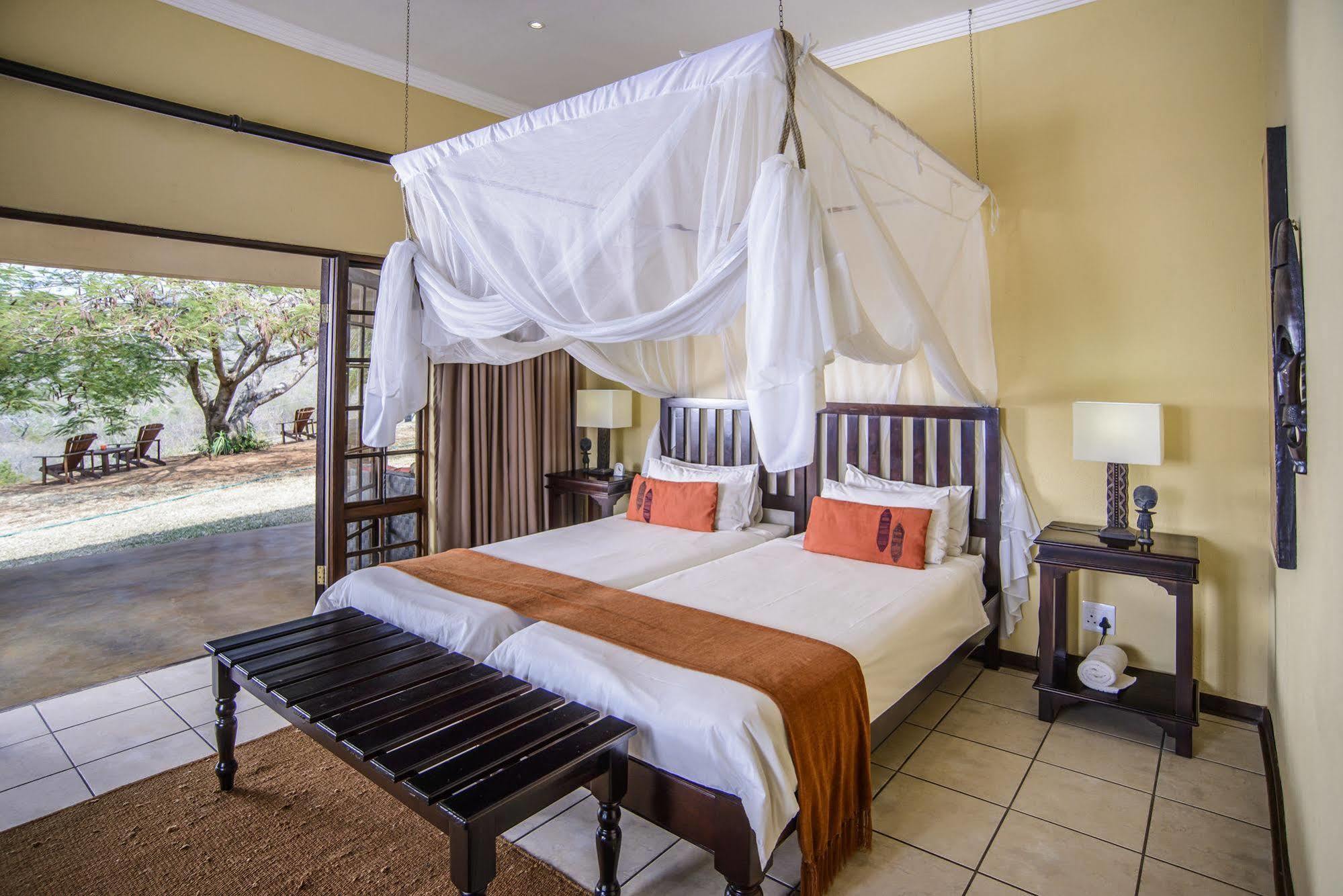 Abangane Guest Lodge Hazyview Exteriör bild
